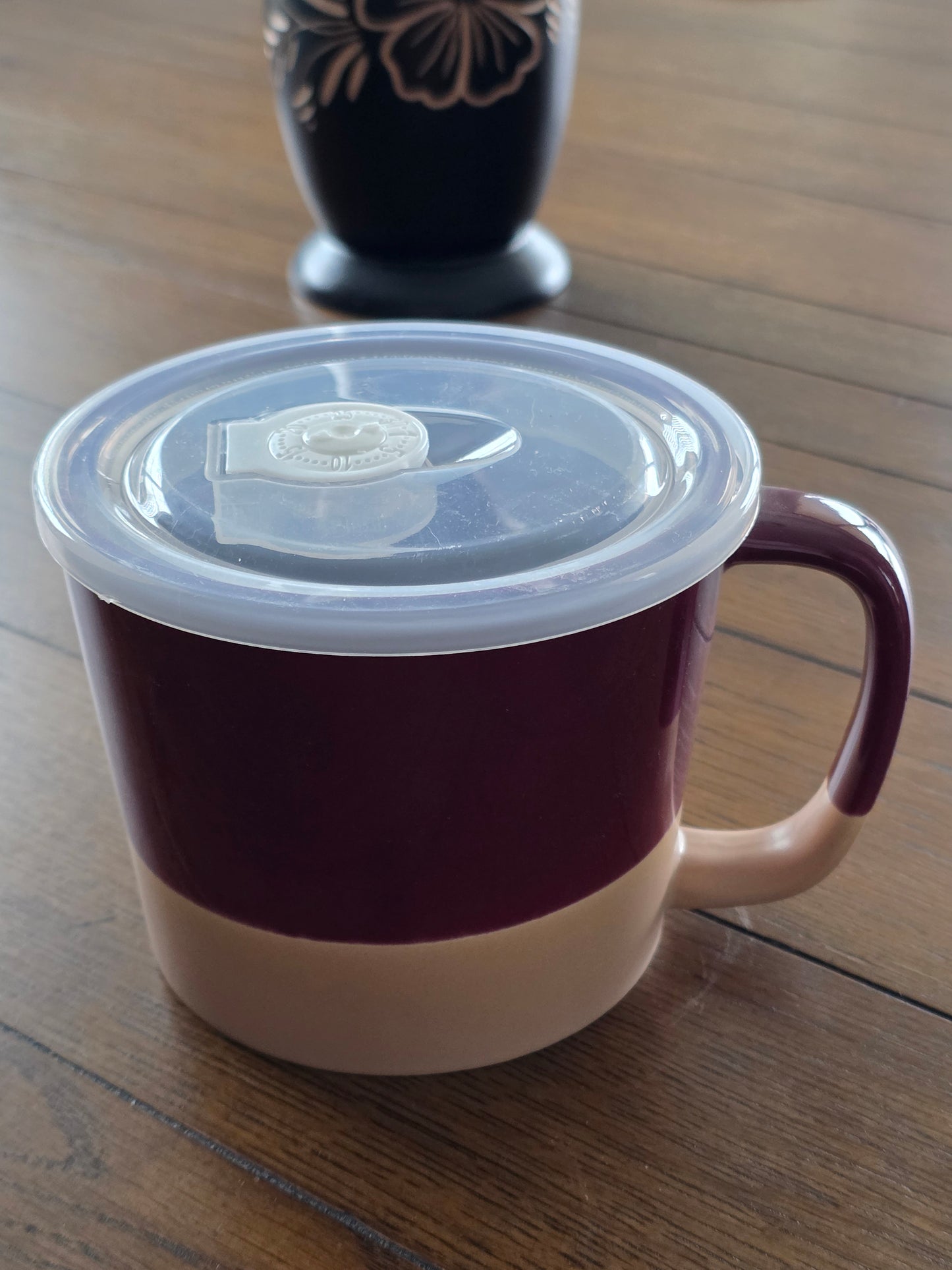 Glazed Stoneware Soup Mug w/Vented Lid - 2 Colors