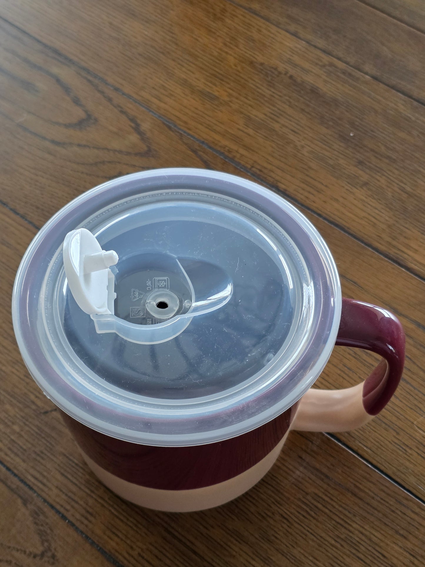 Glazed Stoneware Soup Mug w/Vented Lid - 2 Colors