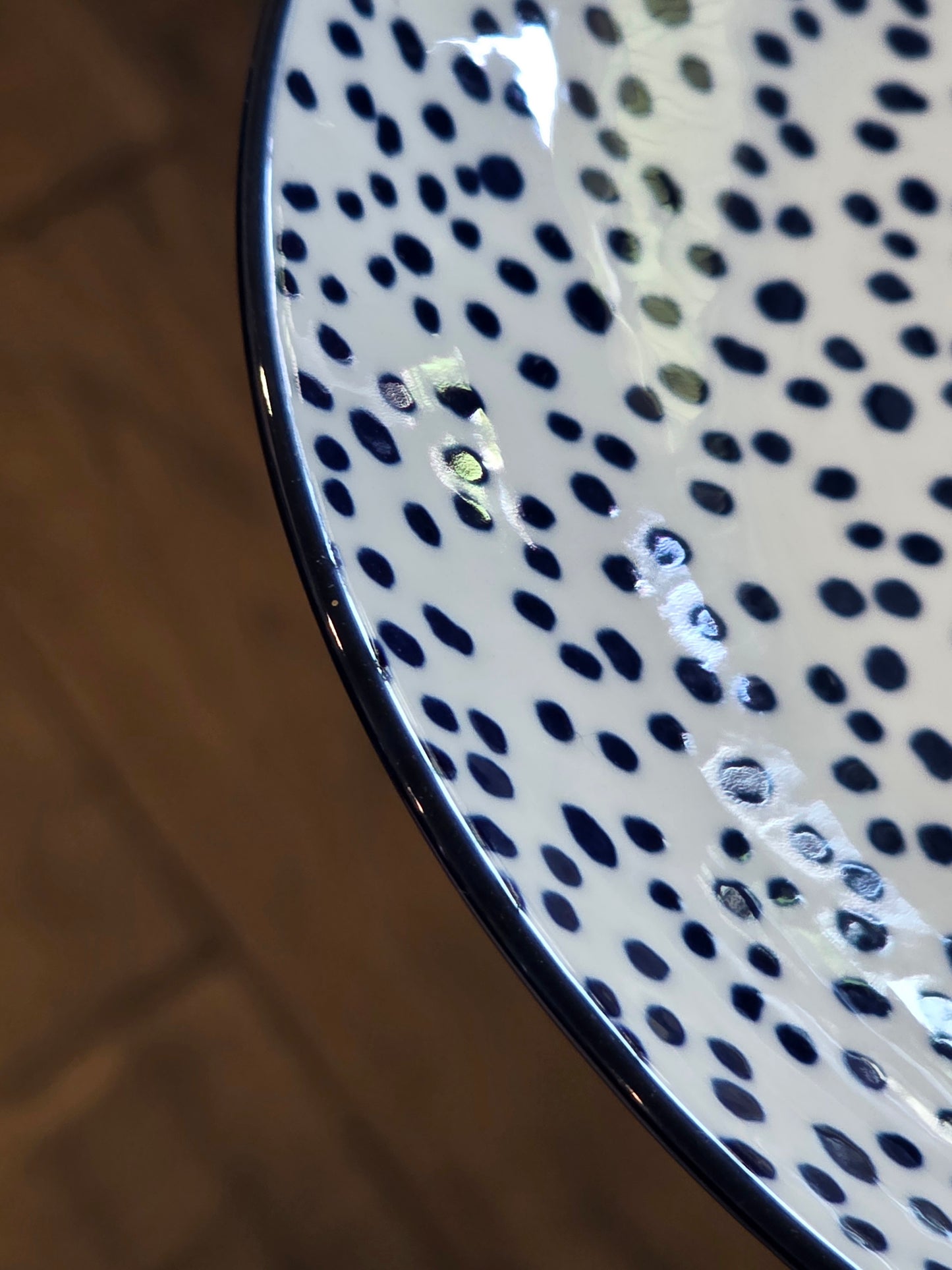 Decorative Dotted Ceramic Plate - 4 Colors