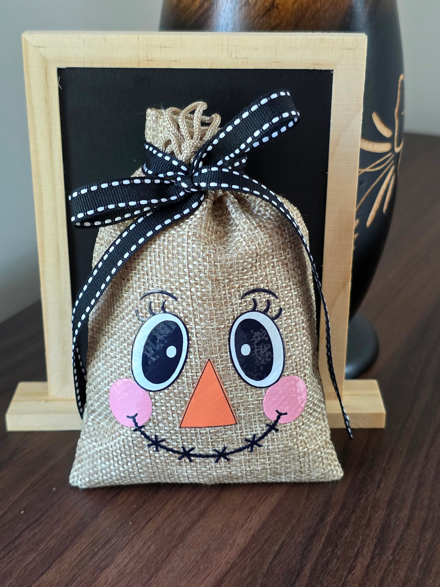 Small Scarecrow Burlap Drawstring Bags - 5 Designs - 2 Ribbon Choices