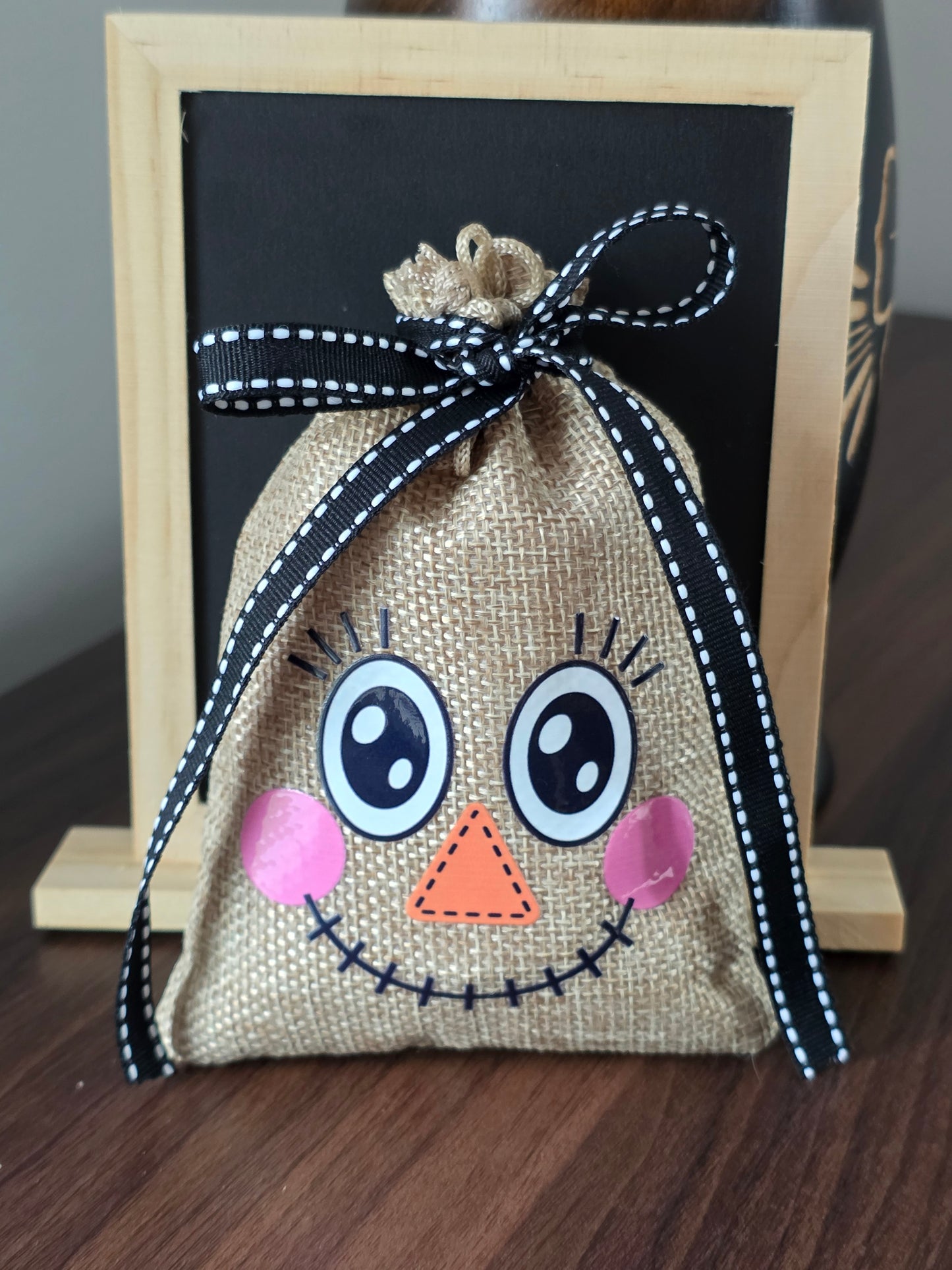 Small Scarecrow Burlap Drawstring Bags - 5 Designs - 2 Ribbon Choices