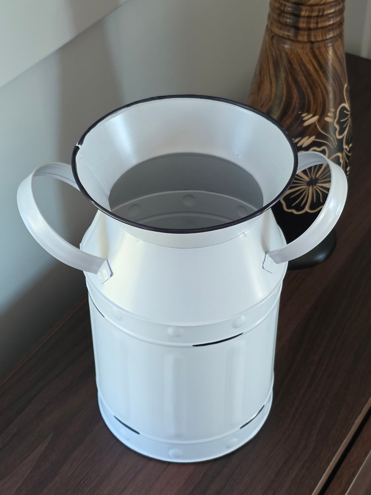 Custom White Metal Milk Jug Vase